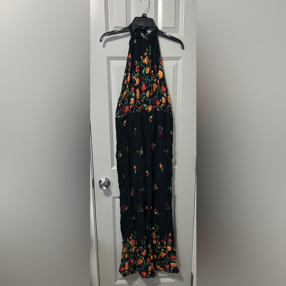 Black and bright color floral backless jumpsuit